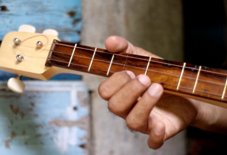 How to tune a mandolin 7 steps signature sounds